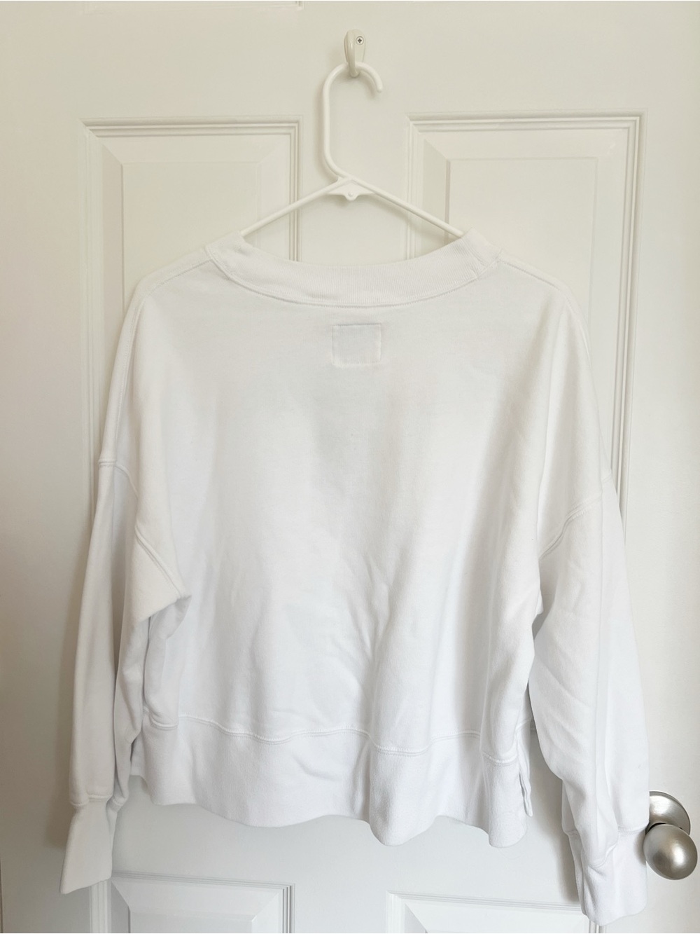 Abercrombie & Fitch White Crewneck Sweatshirt - Picture 3 of 3